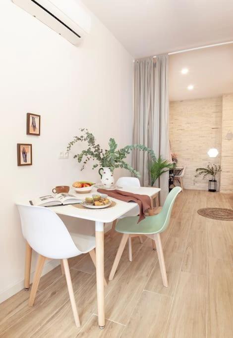Rb - Urban Loft Retreat, Comfort & Good Location 瓦伦西亚 外观 照片