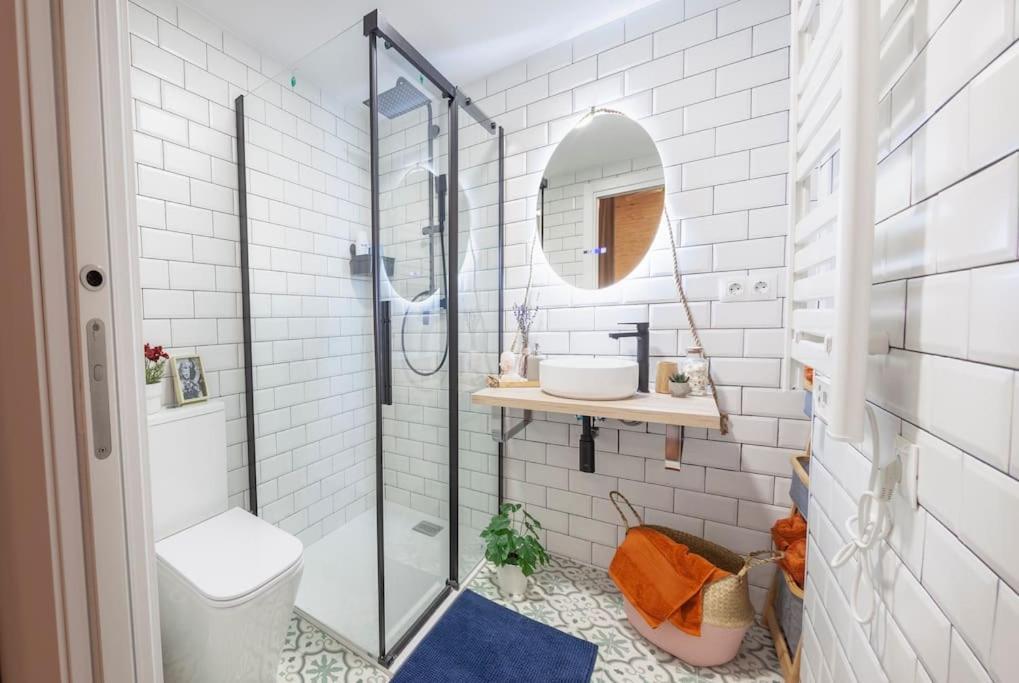 Rb - Urban Loft Retreat, Comfort & Good Location 瓦伦西亚 外观 照片