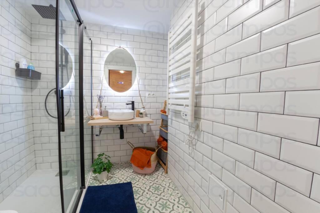 Rb - Urban Loft Retreat, Comfort & Good Location 瓦伦西亚 外观 照片
