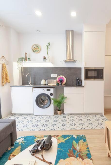 Rb - Urban Loft Retreat, Comfort & Good Location 瓦伦西亚 外观 照片